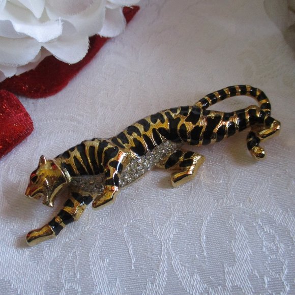 ππ TIGER VINTAGE BROOCH WITH CRYSTALS ππ - Picture 1 of 9